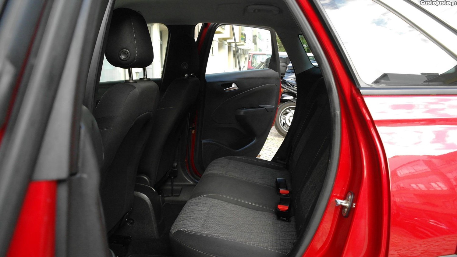 Opel Crossland X 1.2 T 120 Anos — fotografia 10