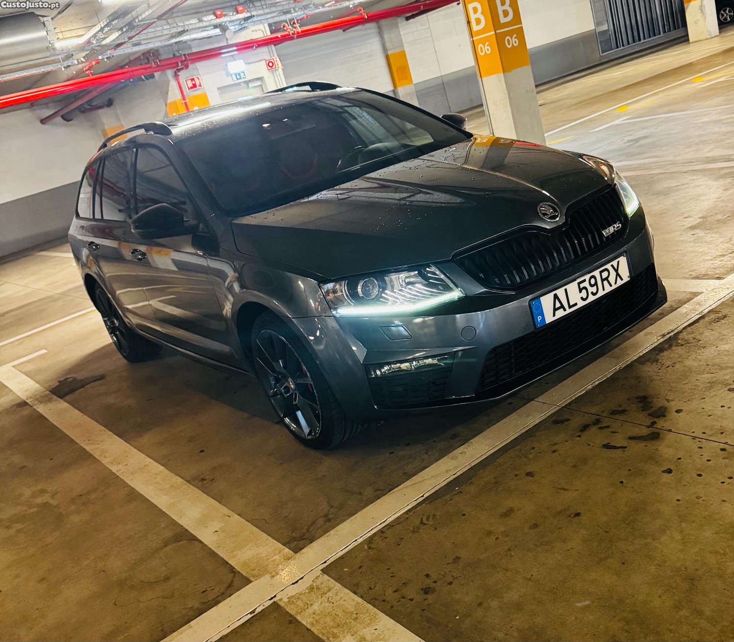Skoda Octavia 2.0 TDI RS — fotografia 10