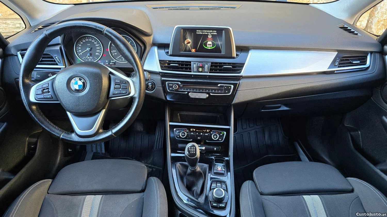 BMW 216 Active Tourer d Advantage — fotografia 21