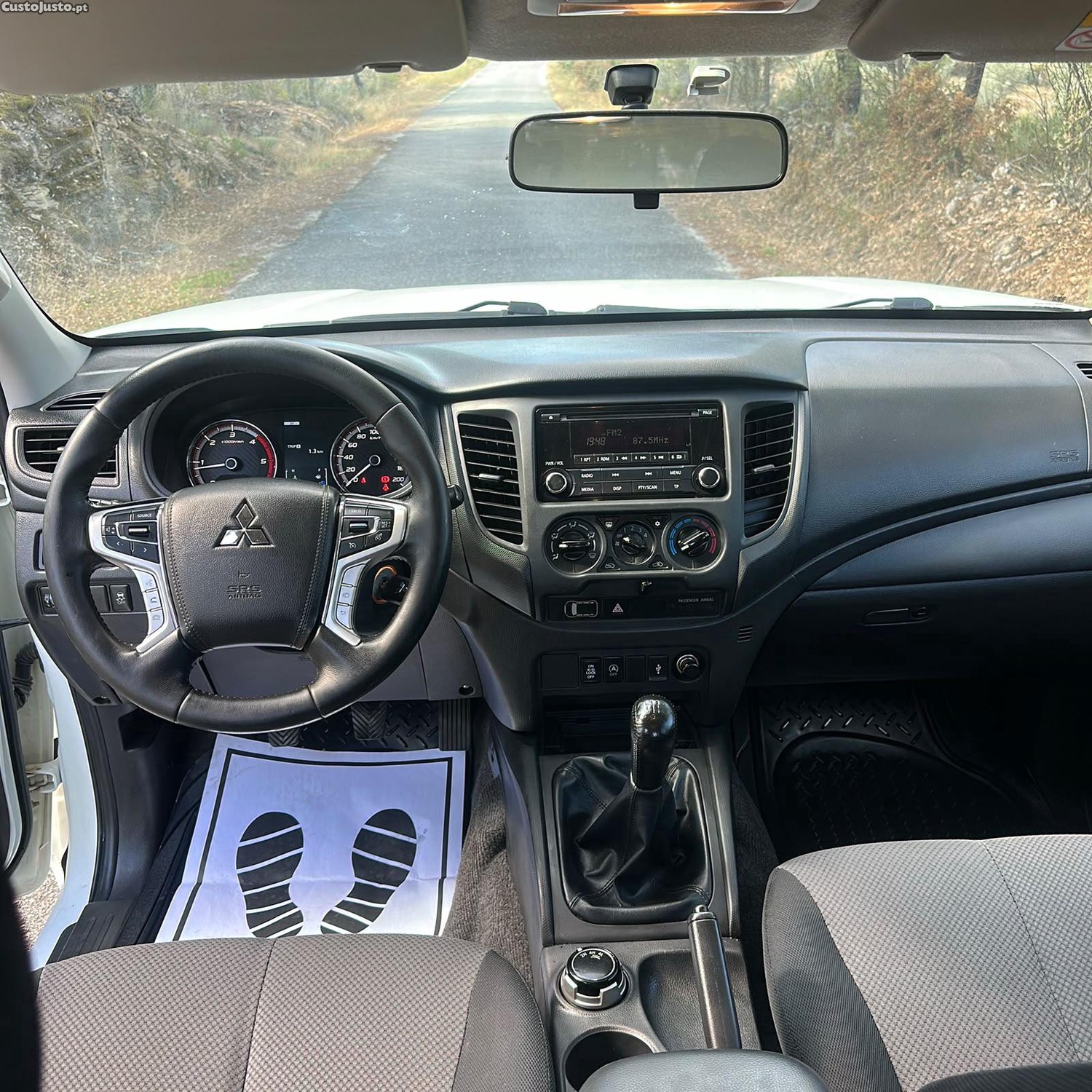 Mitsubishi L200 2.3 DI-D 4X4 SAPCE CAB INVITE NACIONAL — fotografia 5