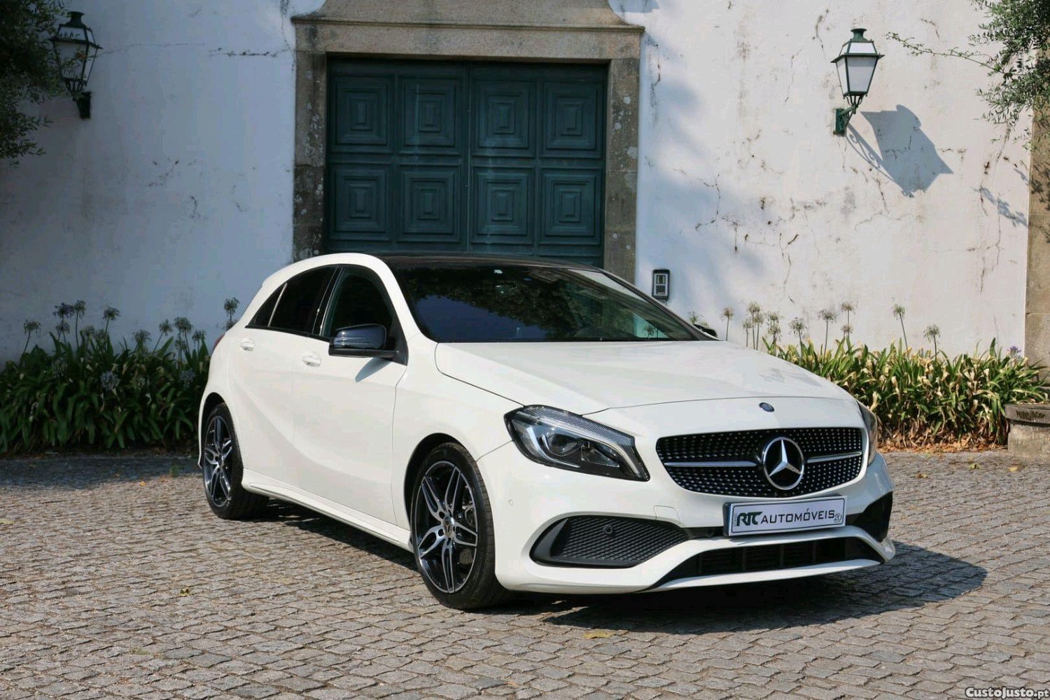 Mercedes-Benz A 180 AMG Line - 17 foto 3
