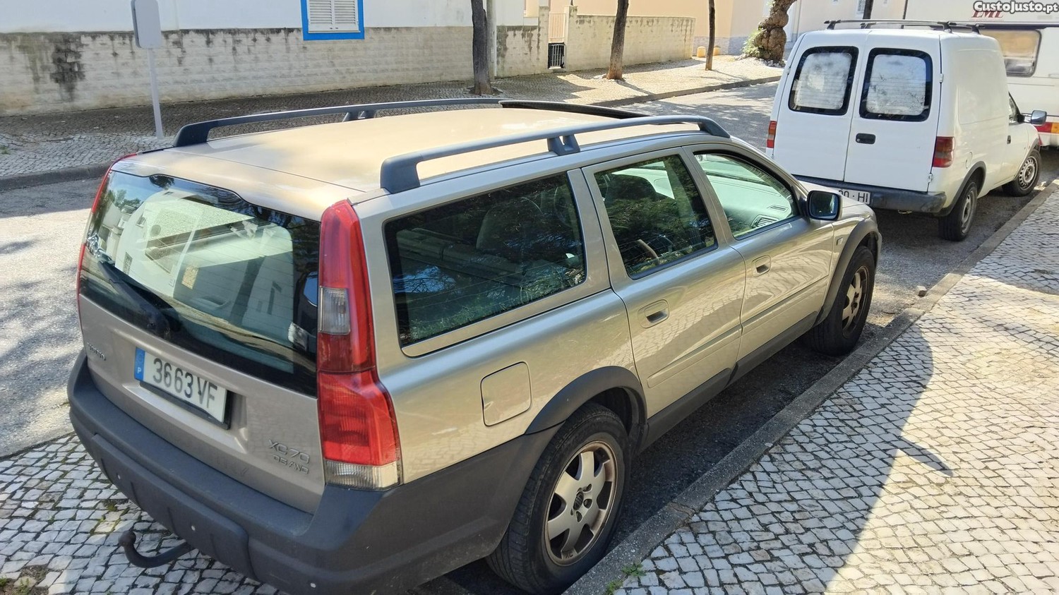 Volvo XC70 D5 AWD Cross Country - 03 foto 5