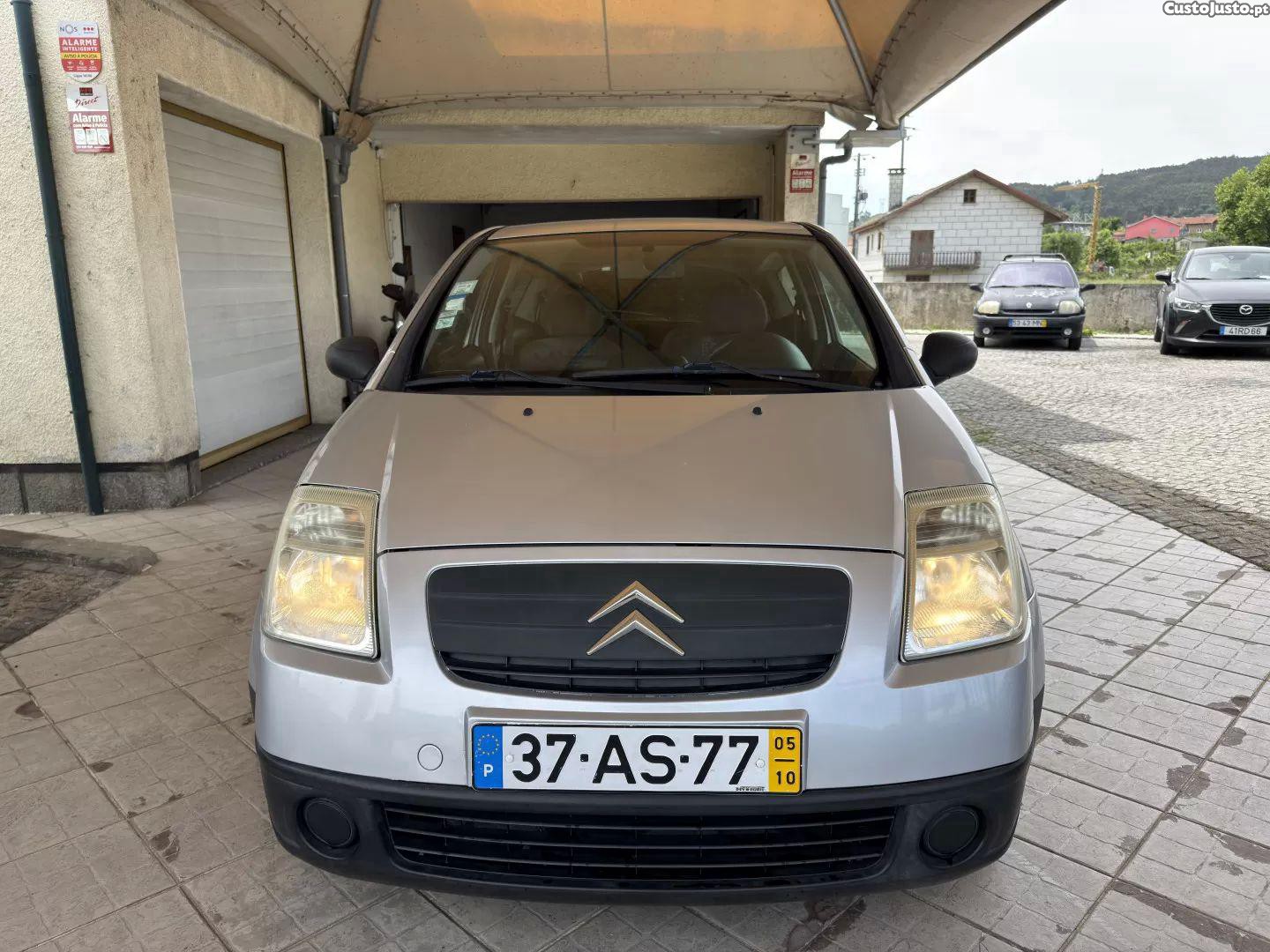 Citroën C2 1.1 — fotografia 11
