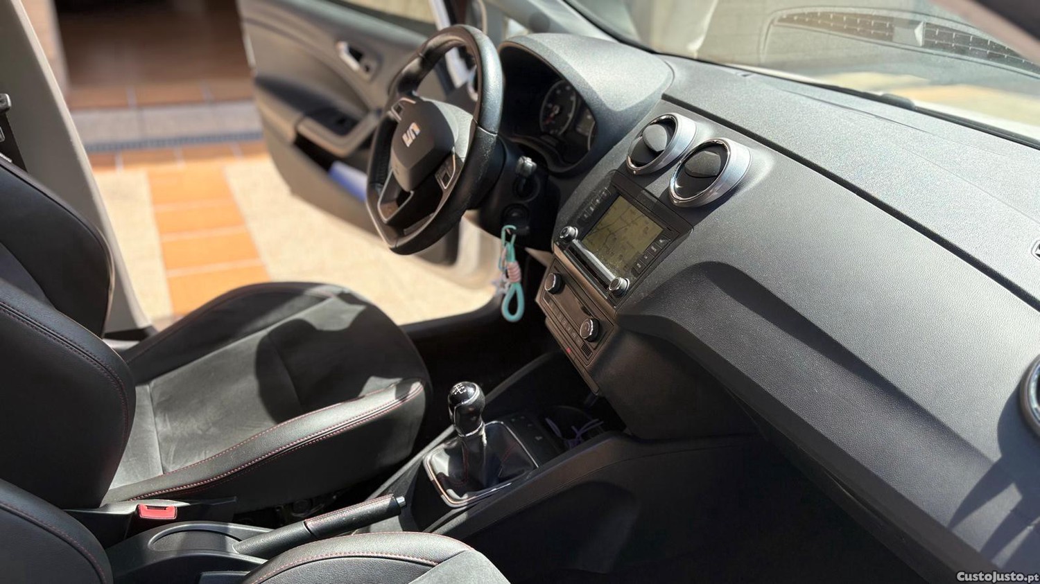 SEAT Ibiza FR — fotografia 4