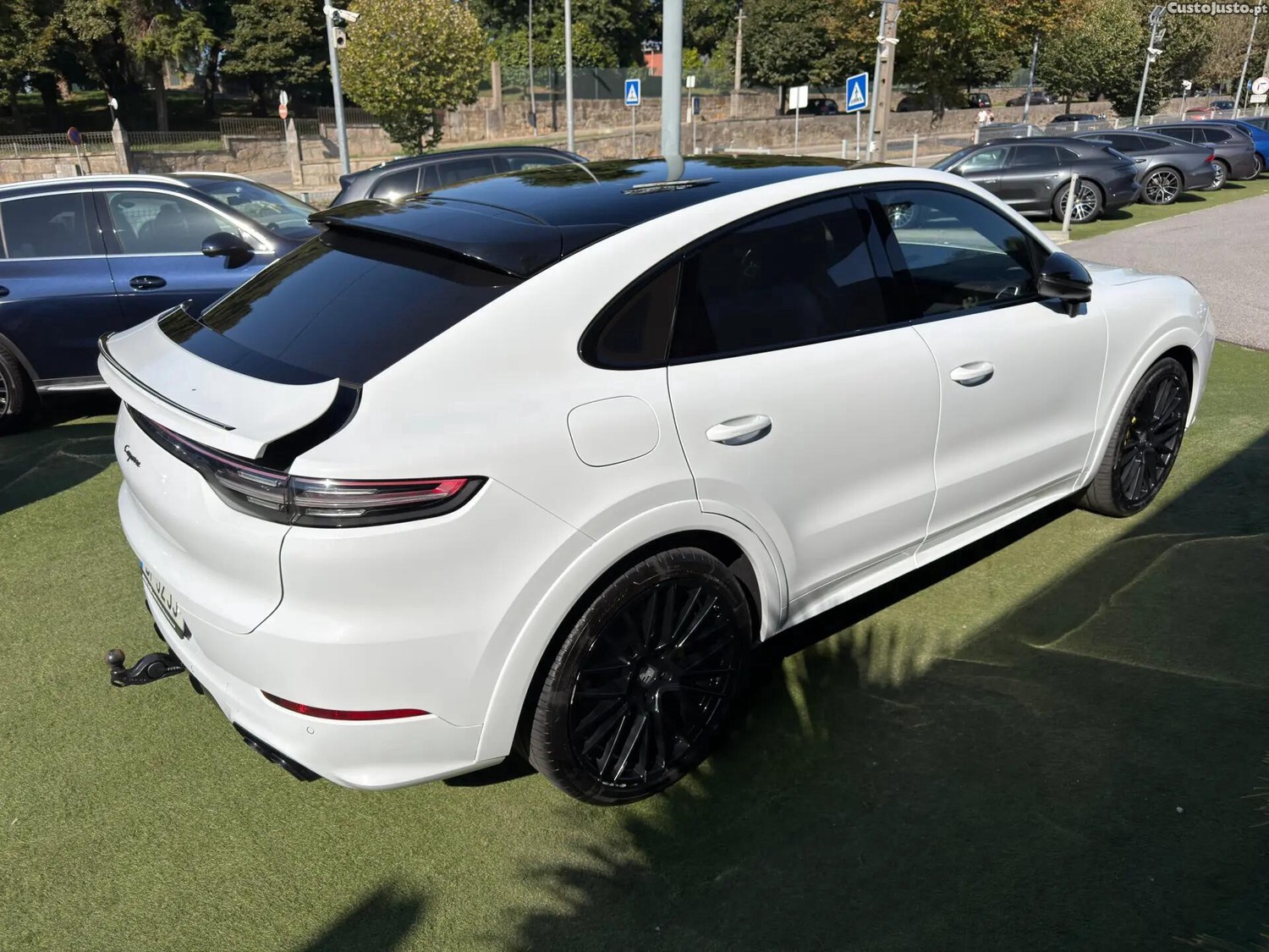 Porsche Cayenne E-Hybrid Tiptronic S — fotografia 19