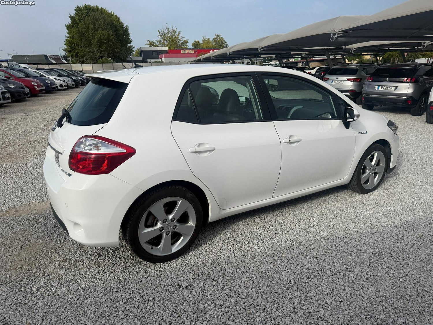 Toyota Auris 1.8 HSD Comfort +P.Sport+Navi — fotografia 10
