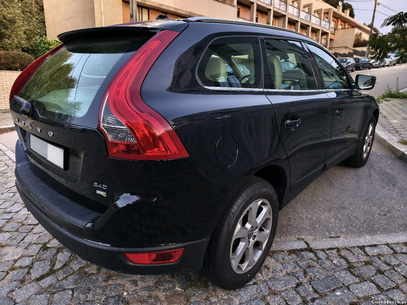 Volvo XC60 2.4 Drive — photo 4