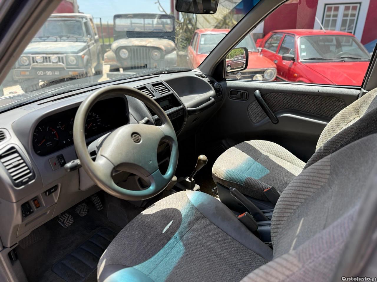 Nissan Terrano II — fotografia 12
