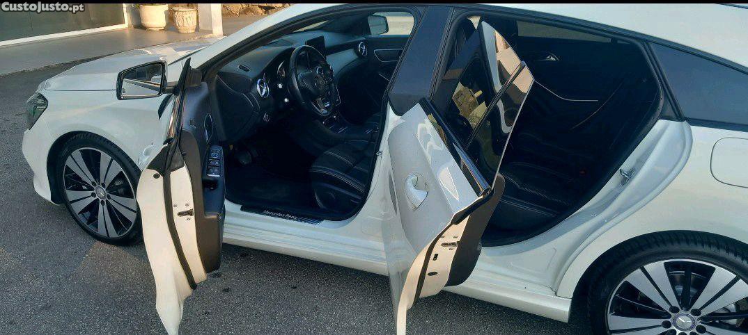 Mercedes-Benz CLA 200 shooting brake - 17 foto 5