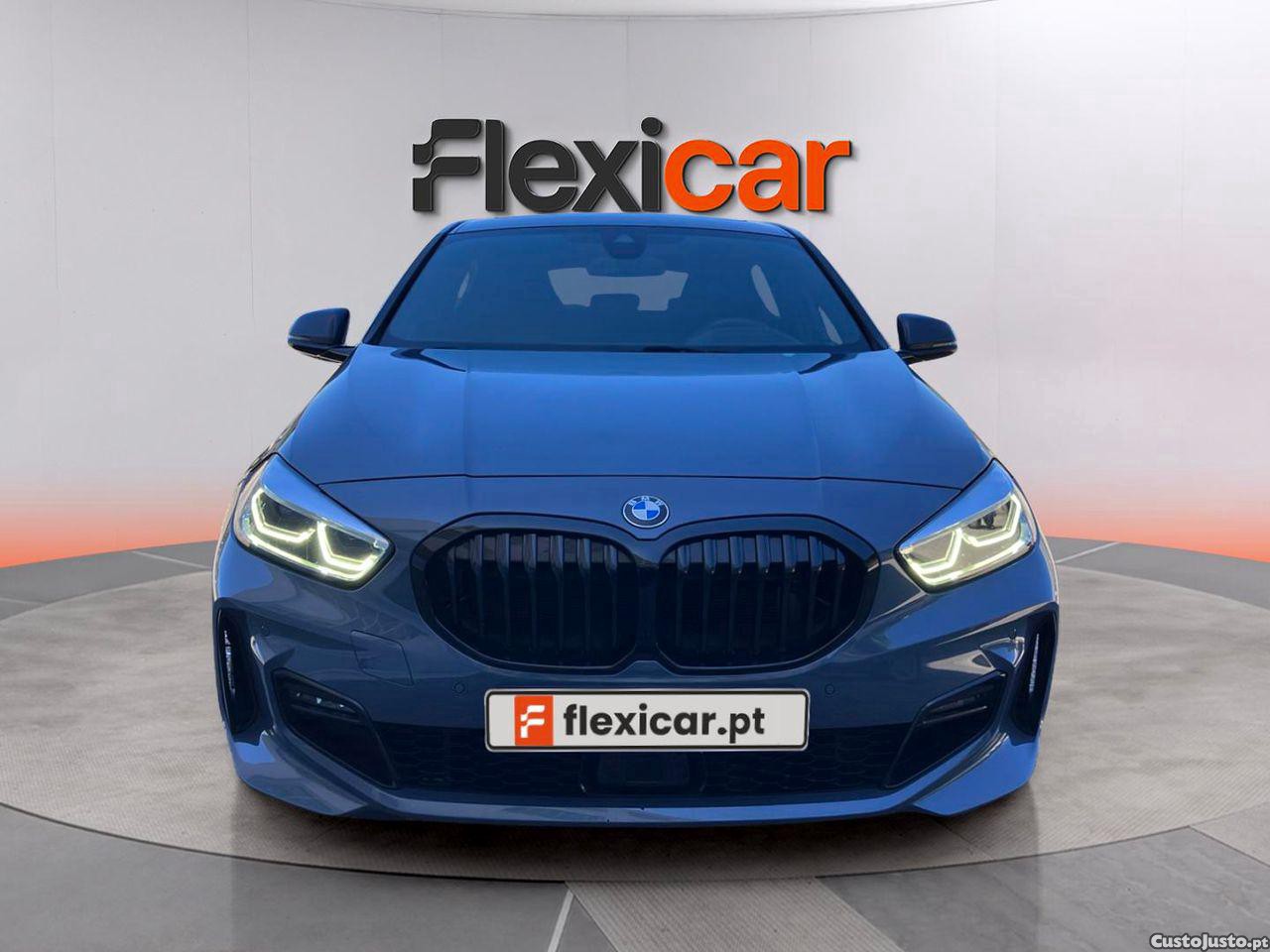 BMW 118 i Pack Desportivo M Auto — fotografia 15