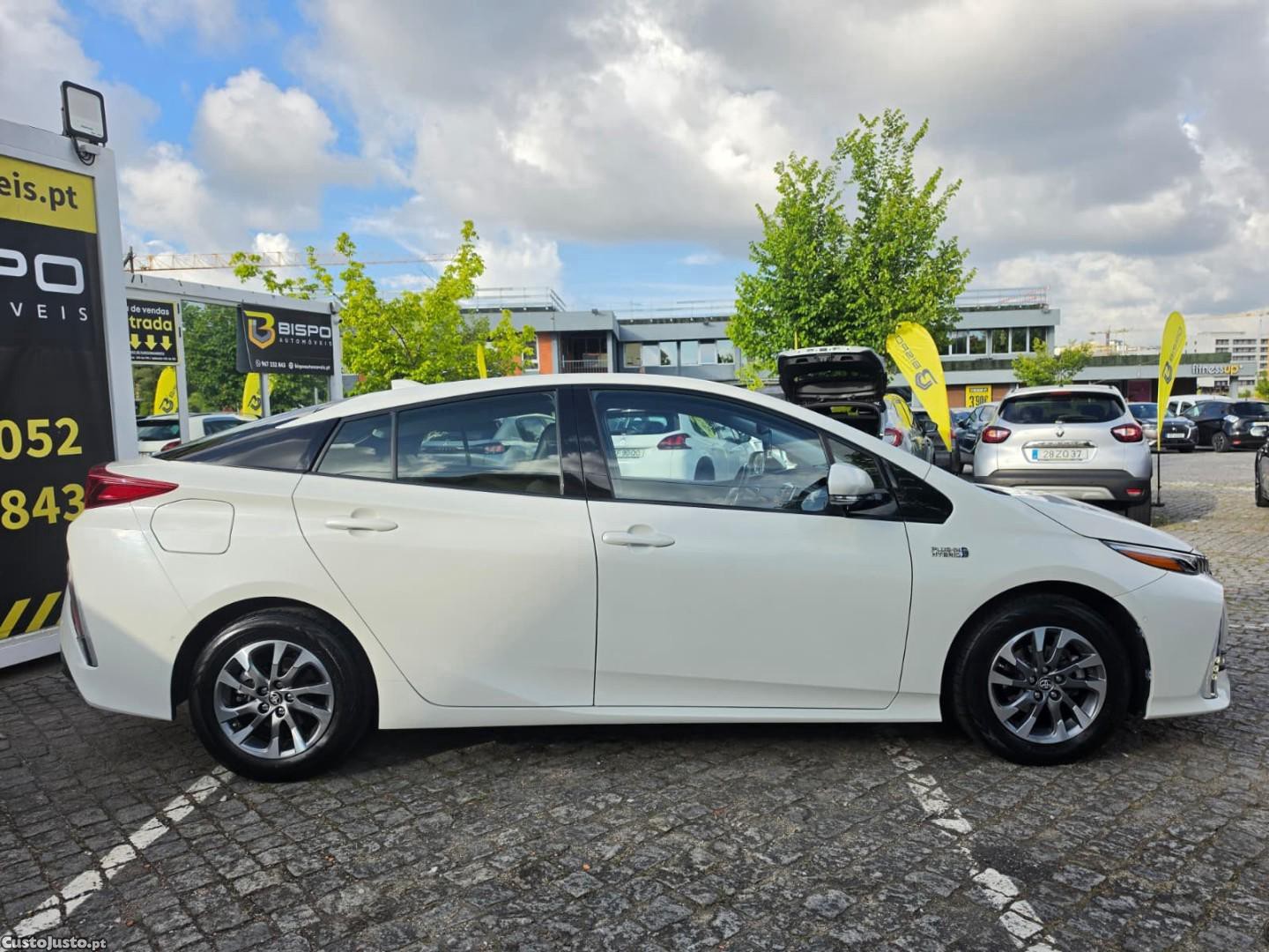 Toyota Prius 1.8 Plug-In Luxury Pele — fotografia 15