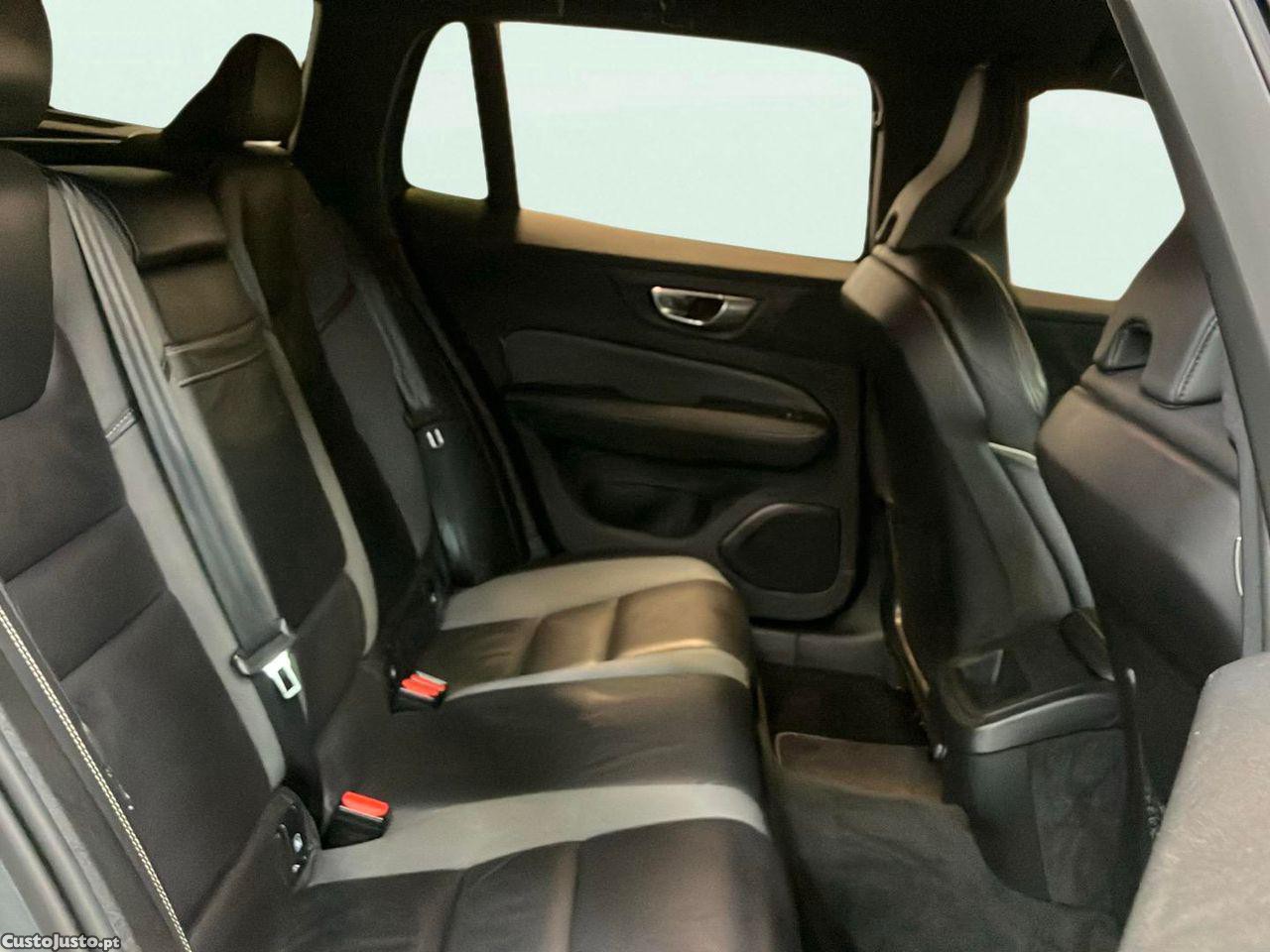 Volvo V60 2.0 D3 R-Design Geartronic — fotografia 7