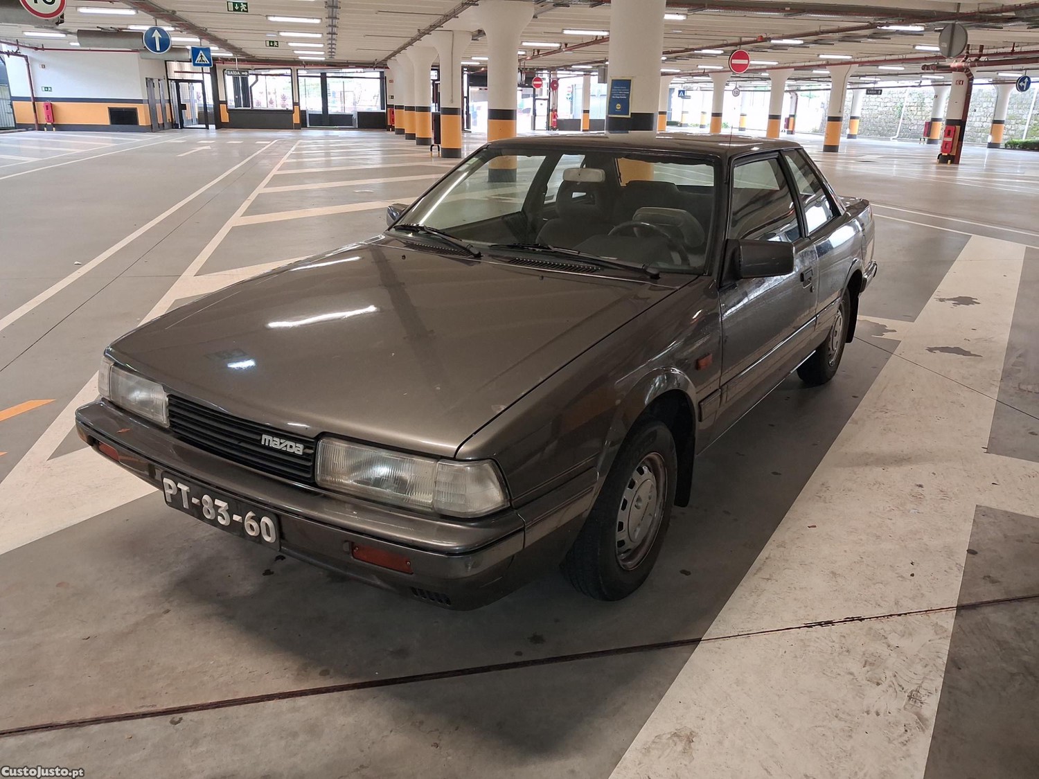 Mazda 626 Coupé 1600 — fotografia 6