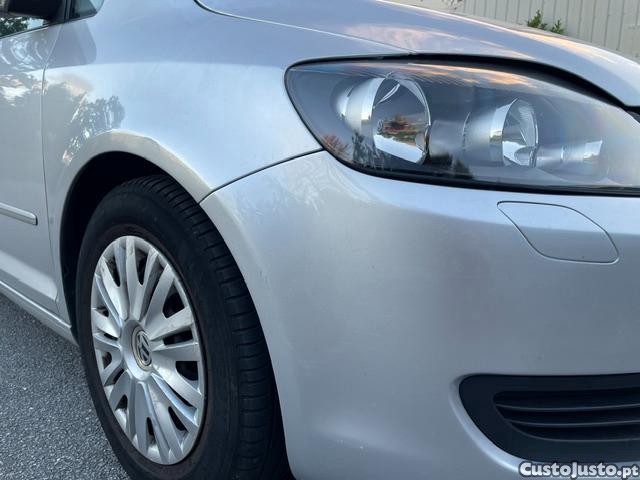 Volkswagen Golf Plus 1.6TDI Confort — fotografia 3