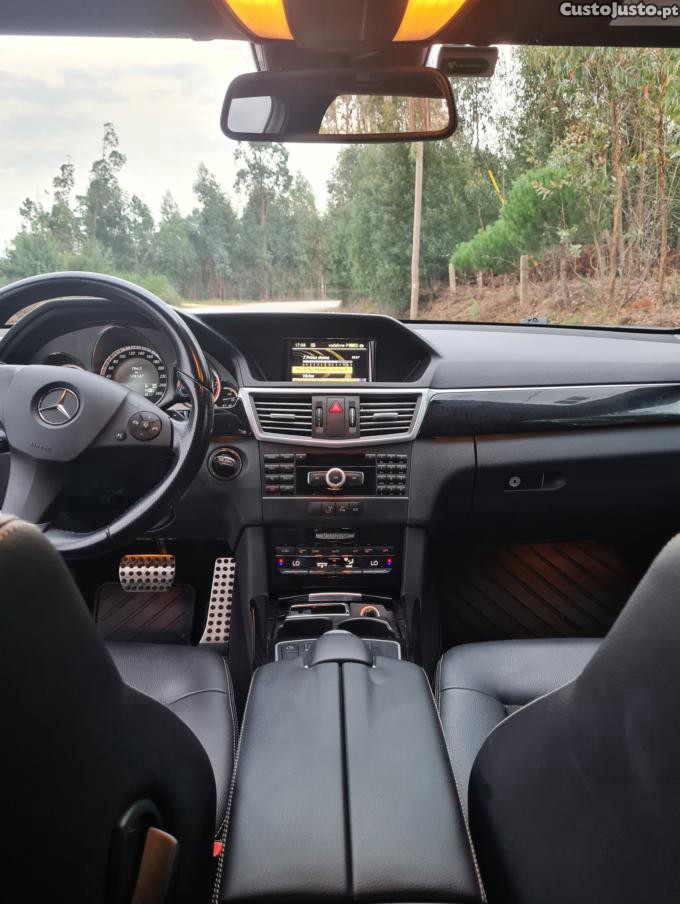 Mercedes-Benz E 250 AMG — fotografia 7