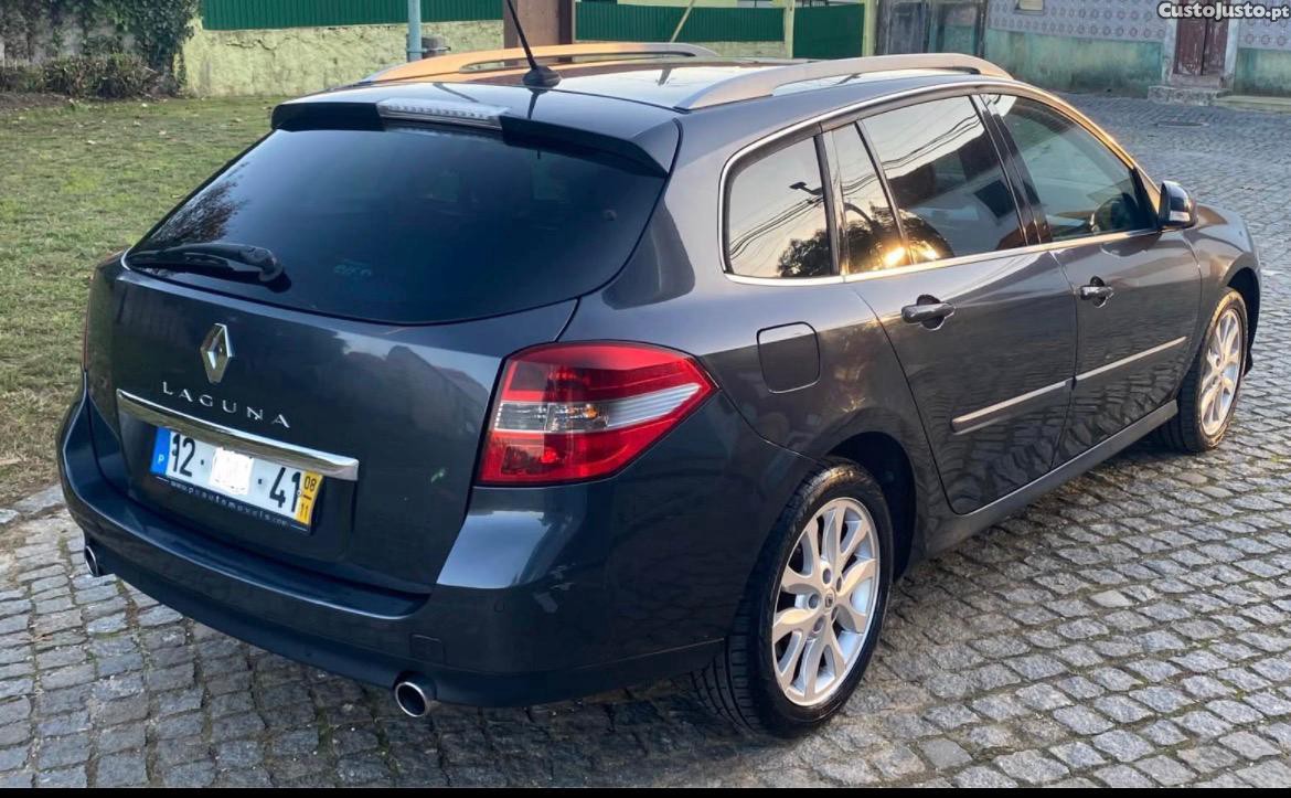 Renault Laguna 1.5 dCi — fotografia 8
