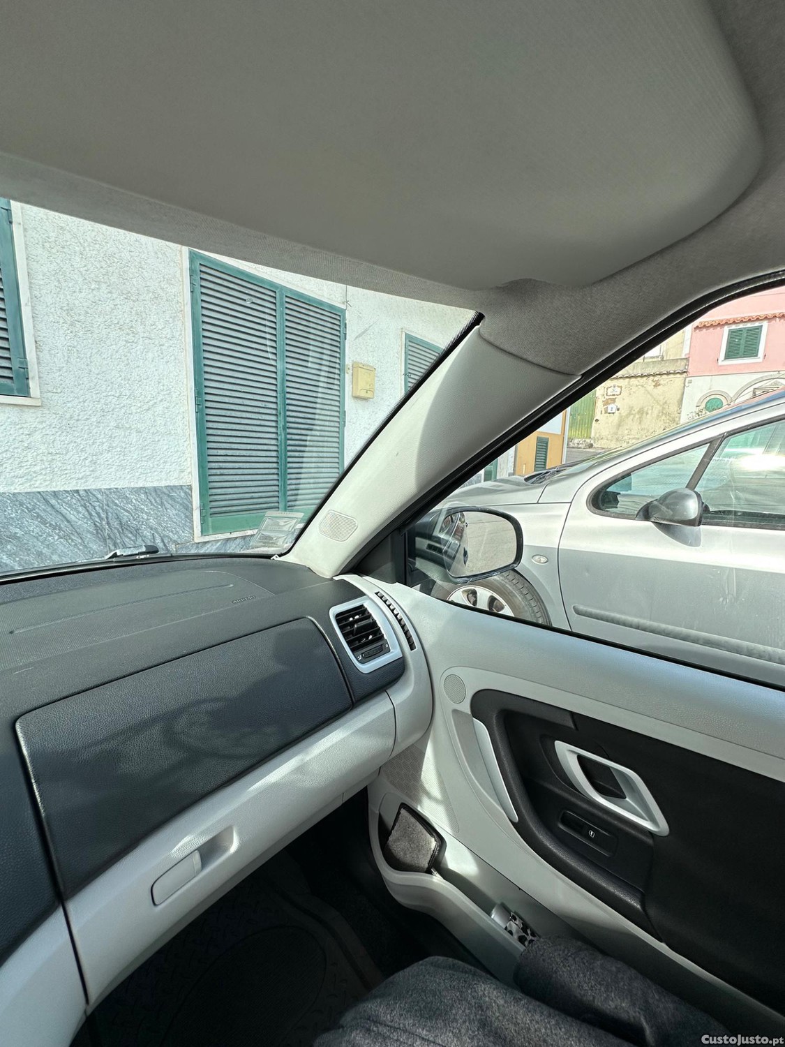 Skoda Fabia Ambiente — fotografia 4