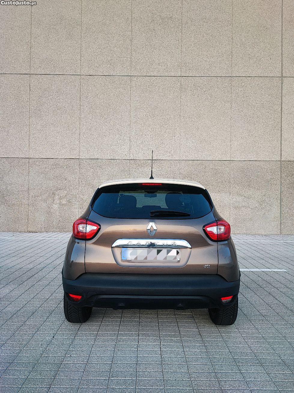Renault Captur 1.5dci — fotografia 6