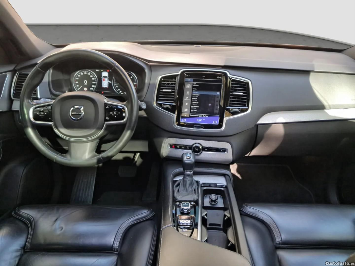 Volvo XC 90 2.0 D4 Momentum — fotografia 12