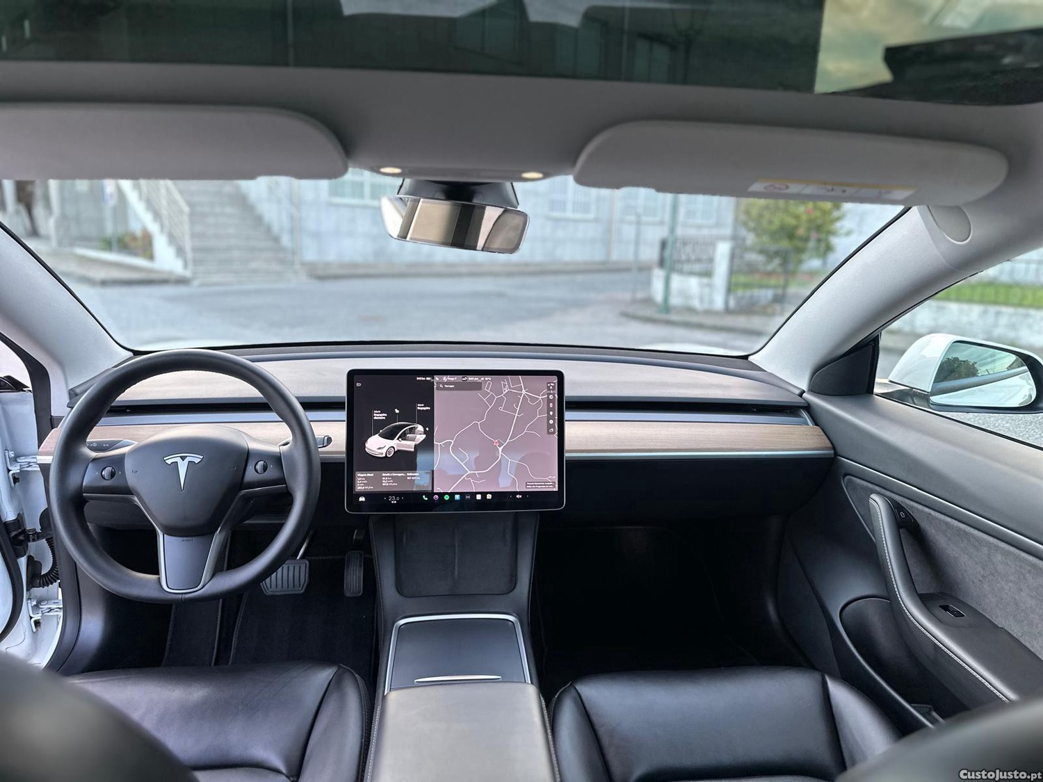 Tesla Model 3 Long Range Dual Motor — fotografia 5