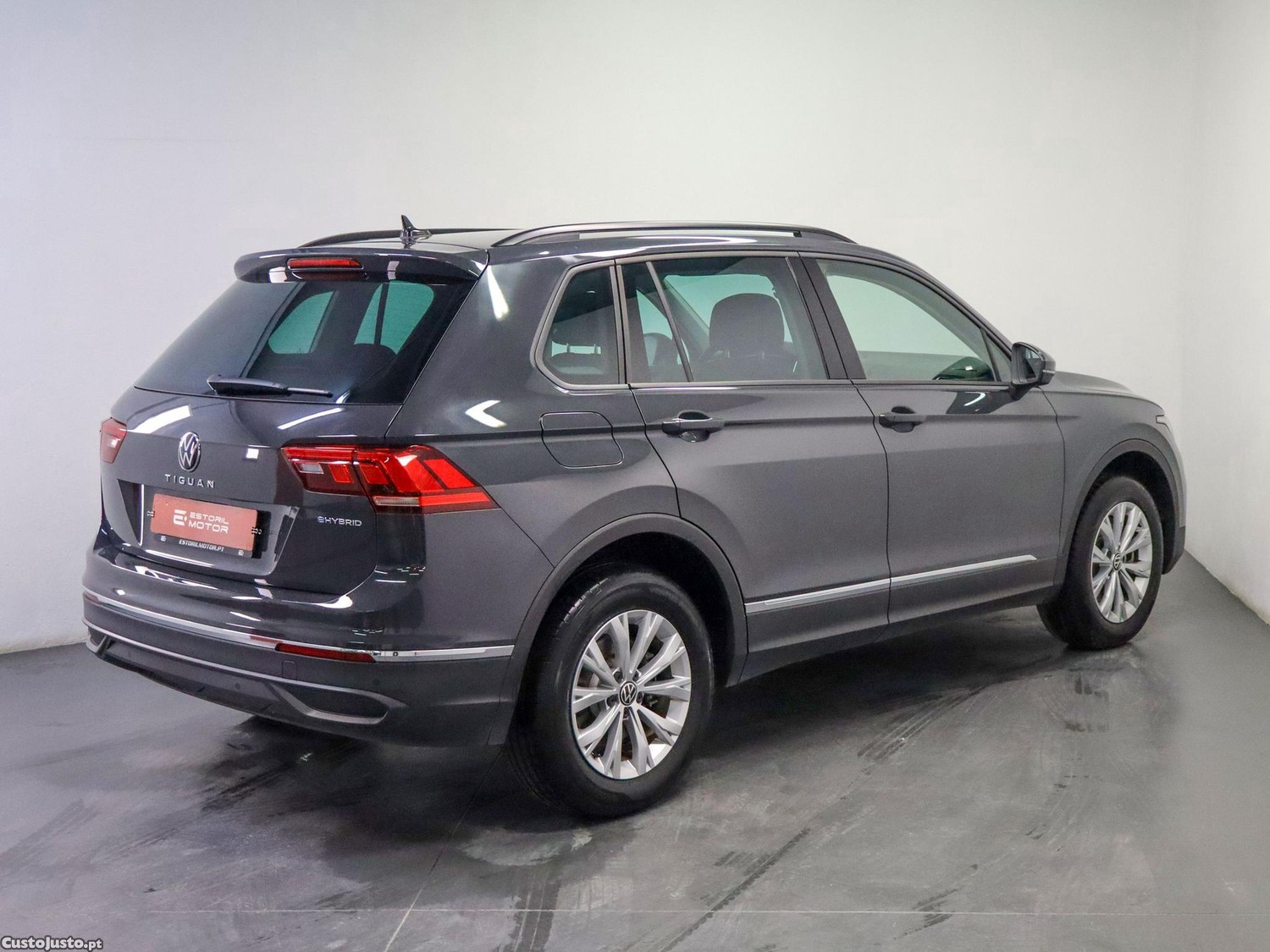 Volkswagen Tiguan 1.4 TSI eHybrid Conceptline DSG — fotografia 17