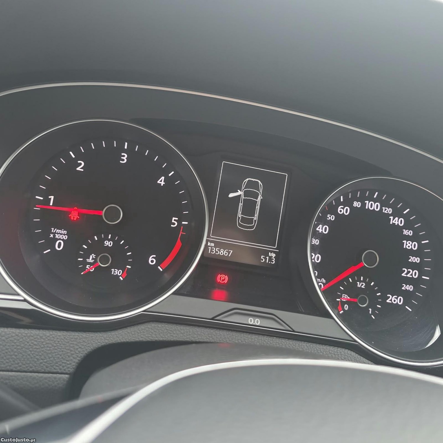 Volkswagen Passat 2.0 TDi Confortline — fotografia 4