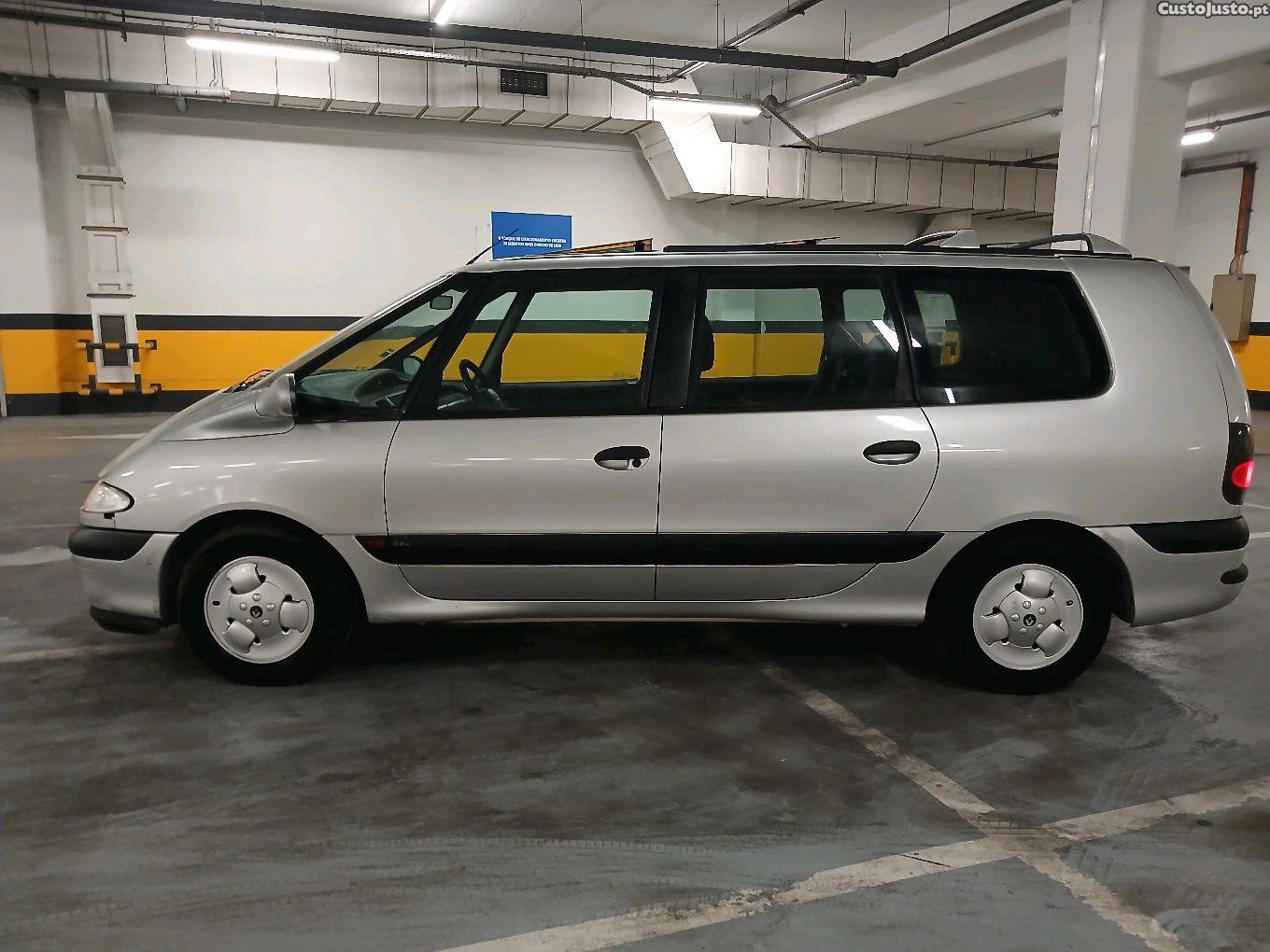 Renault Espace 7 lugares — fotografia 3