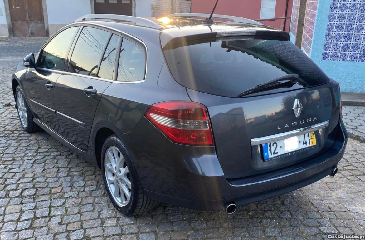 Renault Laguna 1.5 dCi — fotografia 7