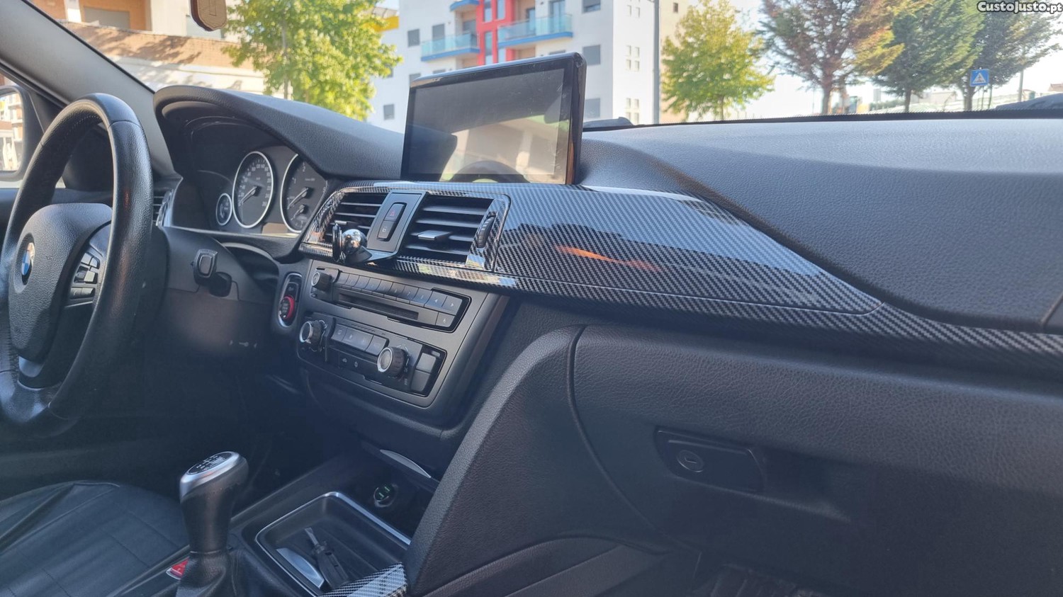 BMW 320 F30 - 12 foto 4