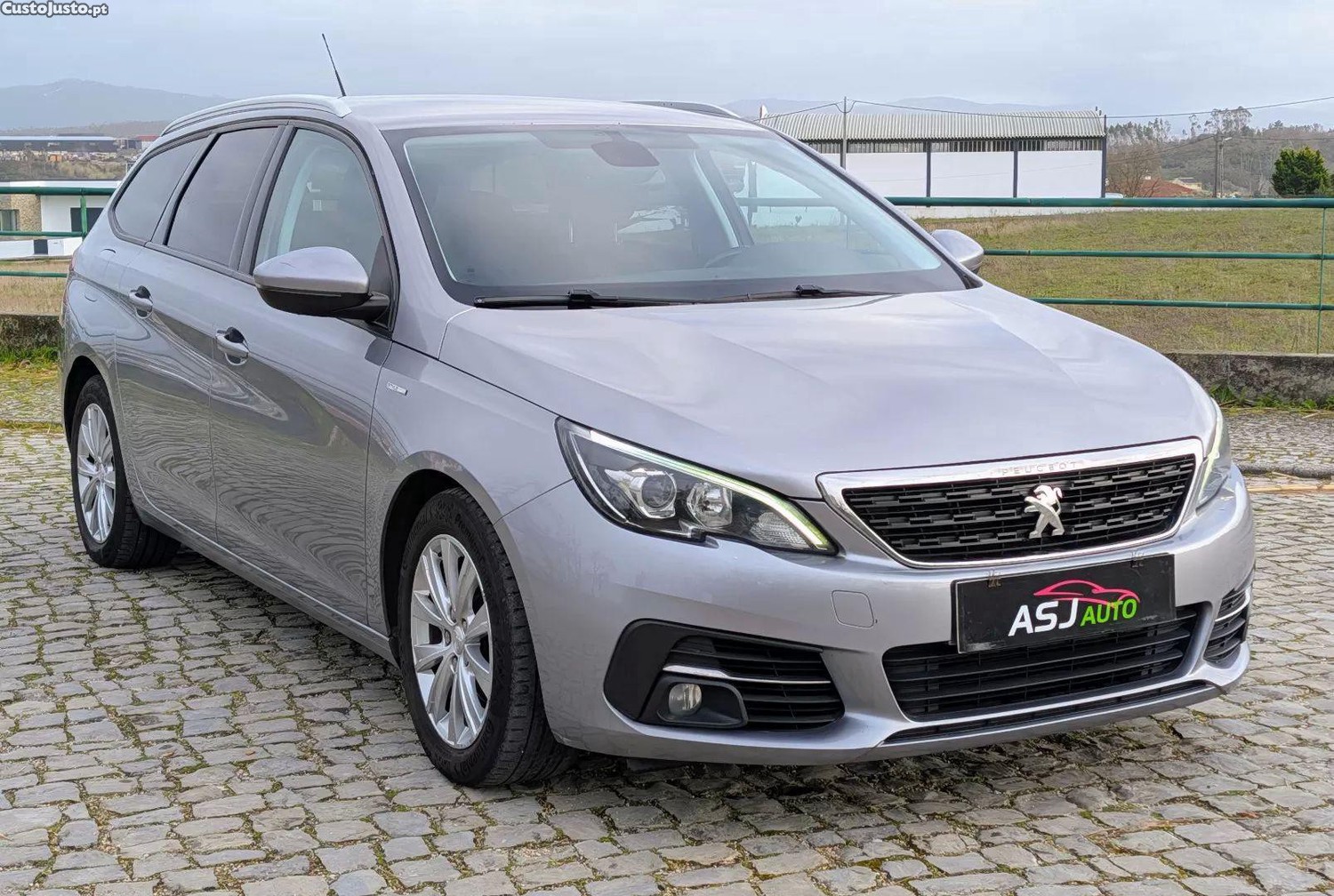 Peugeot 308 1.5 bluehdi style — fotografia 19