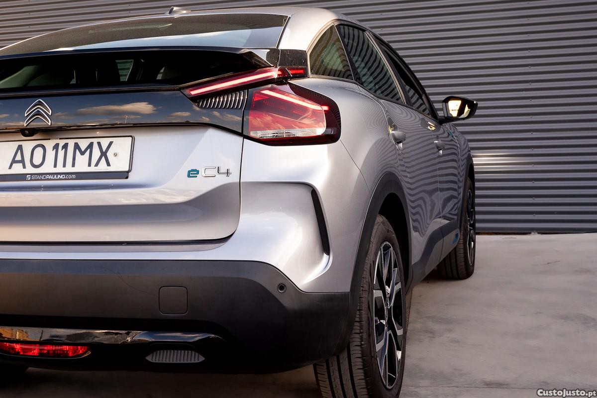 Citroën e-C4 50 kWh Feel Pack - 22 — photo 4