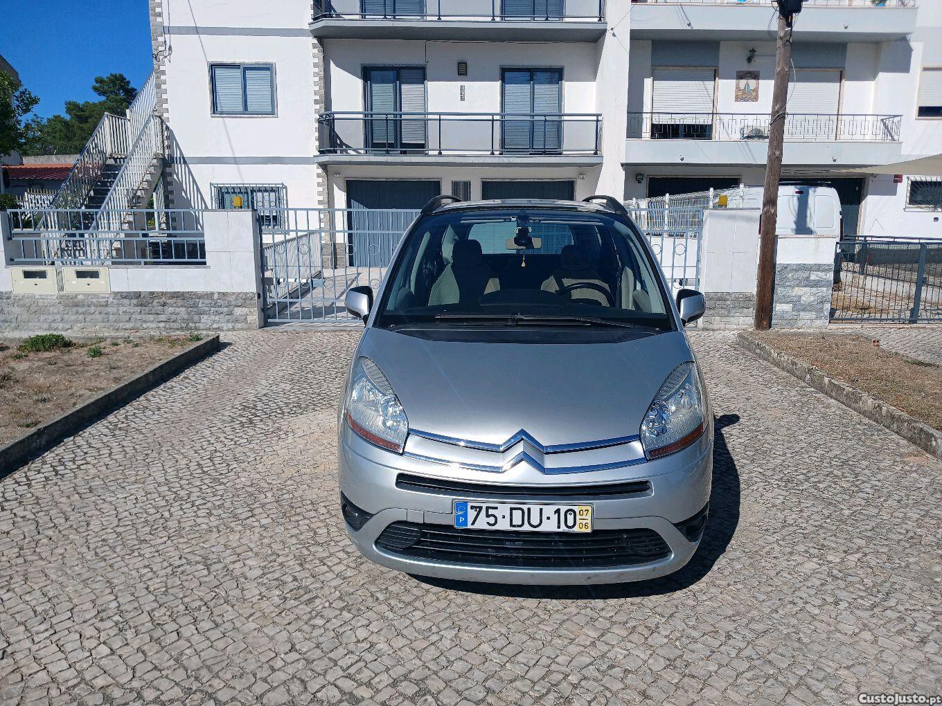 Citroën C4 Grand Picasso executivo - 07 foto 3
