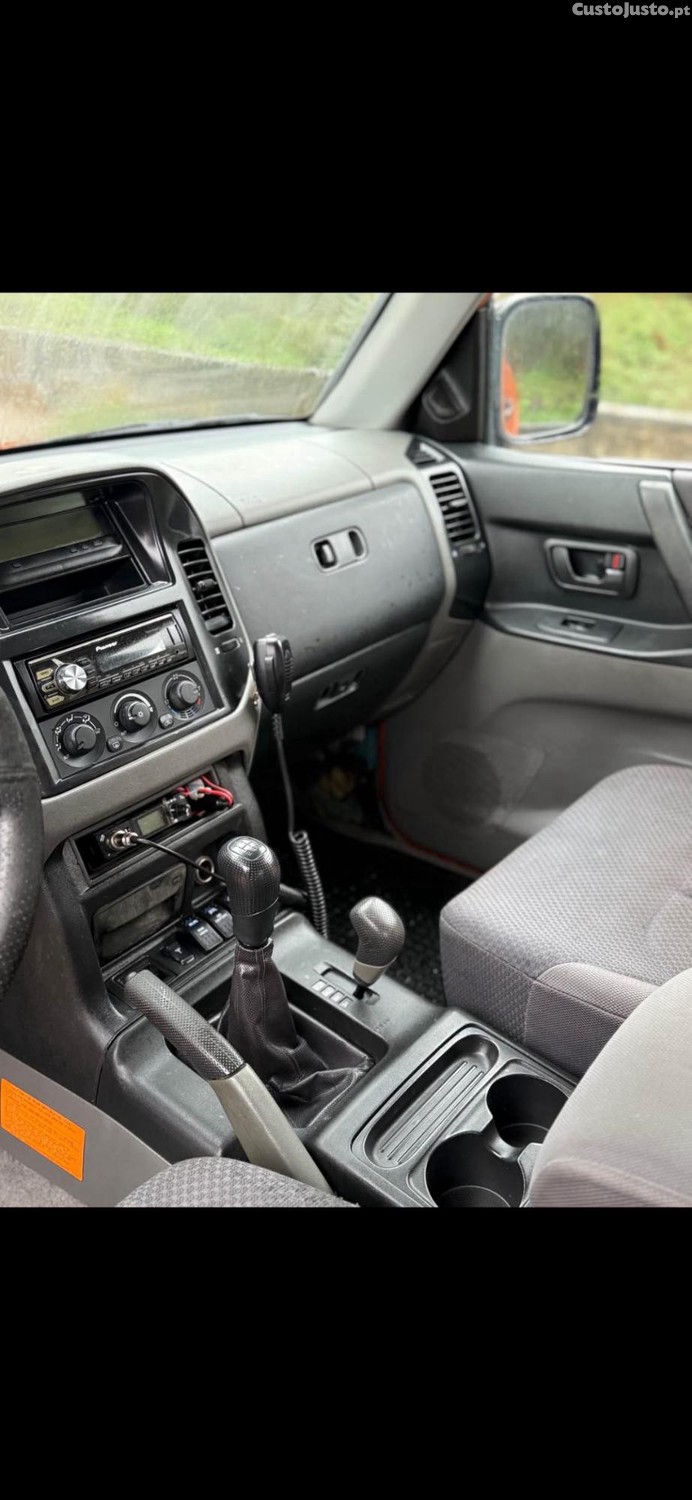 Mitsubishi Pajero 3.2 - 00 foto 5