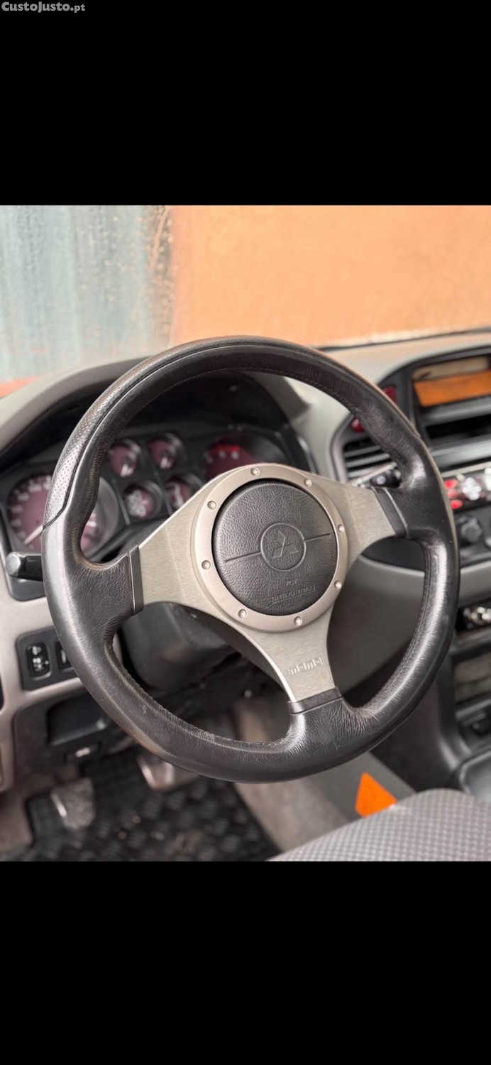 Mitsubishi Pajero 3.2 - 00 foto 3