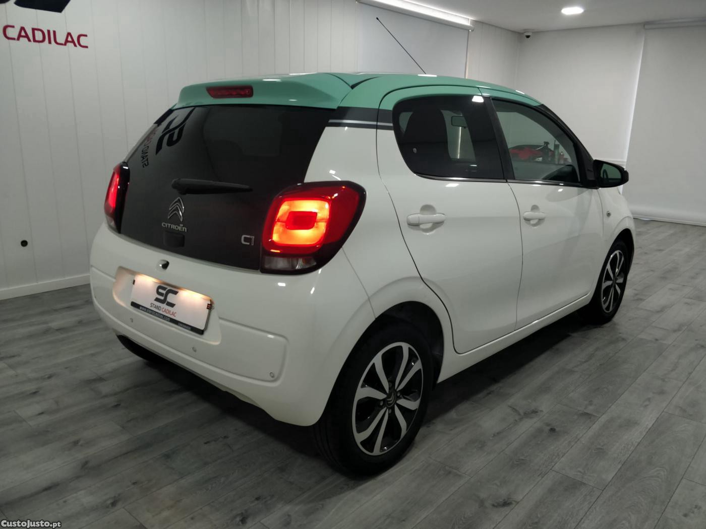 Citroën C1 1.0 VTi Shine NACION - 19 — photo 4