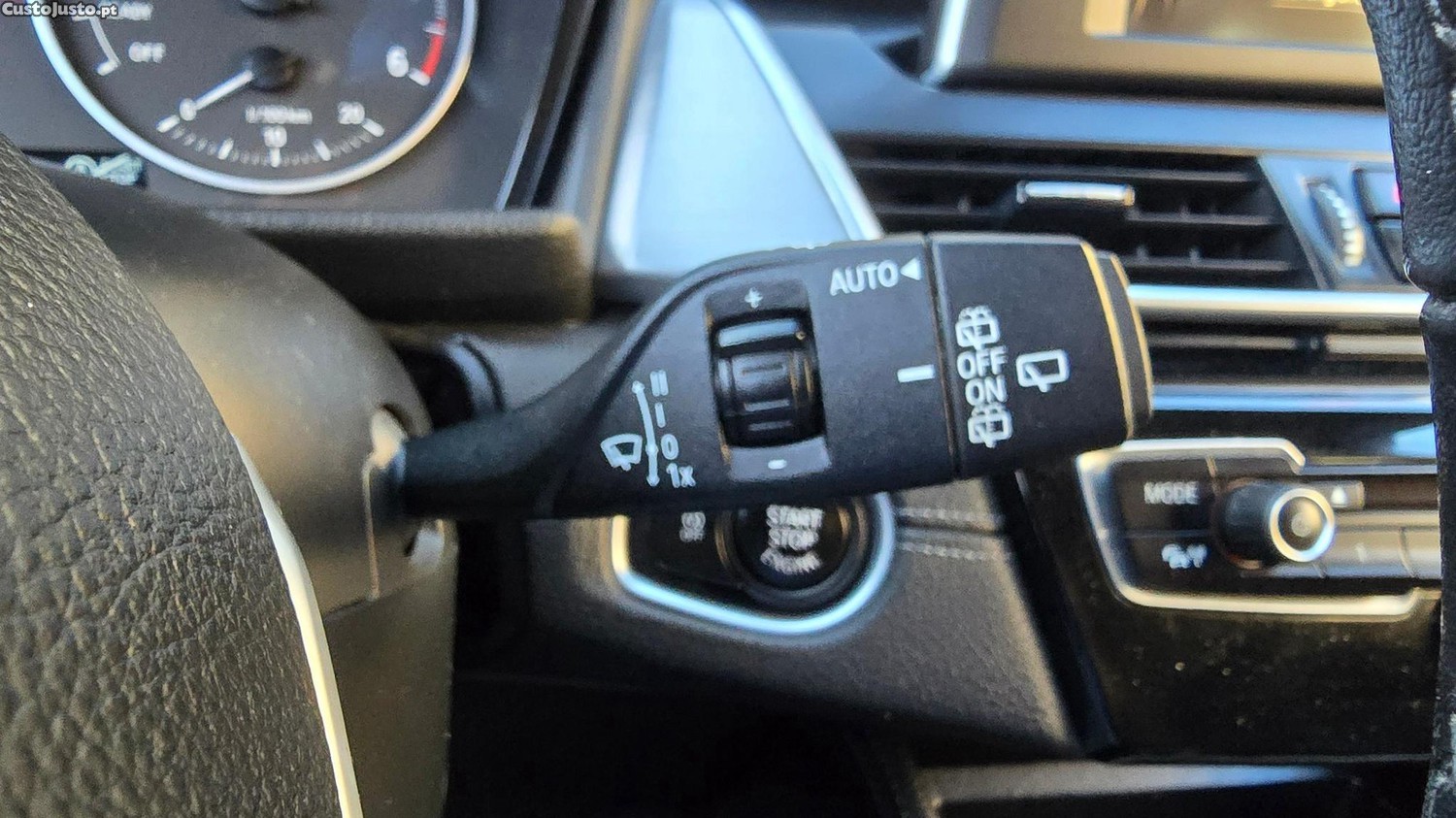 BMW 216 Active Tourer d Advantage — fotografia 14