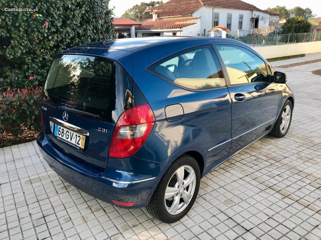 Mercedes-Benz A 160 CDI Avantgarde Nacional - 08 foto 3