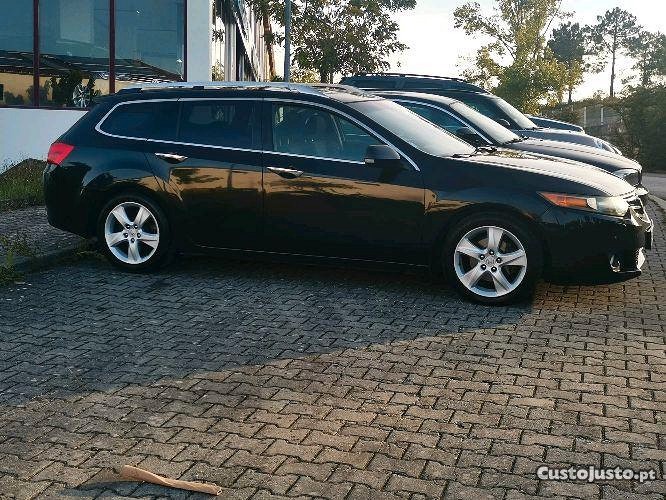 Honda Accord 2.2 diesel tourer — photo 4