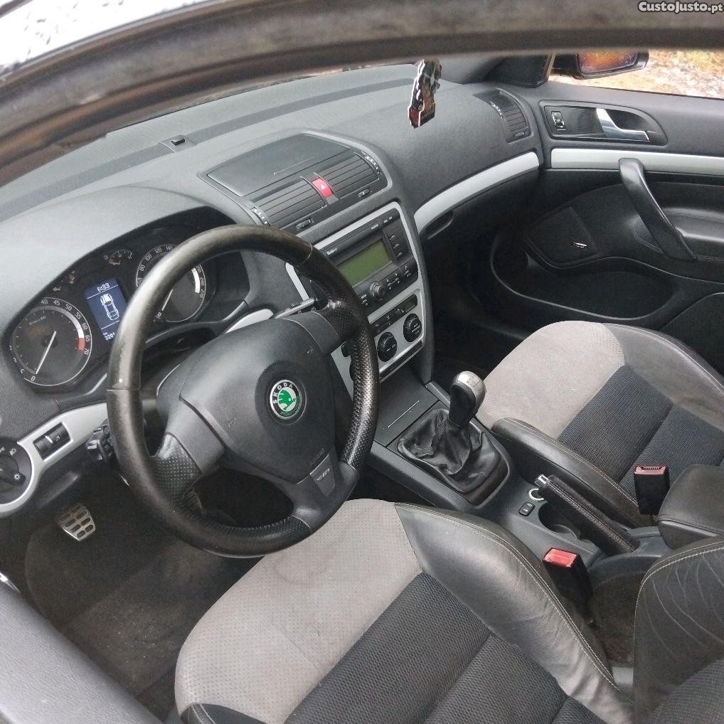 Skoda Octavia vrs 2.0 tfsi - 06 foto 5