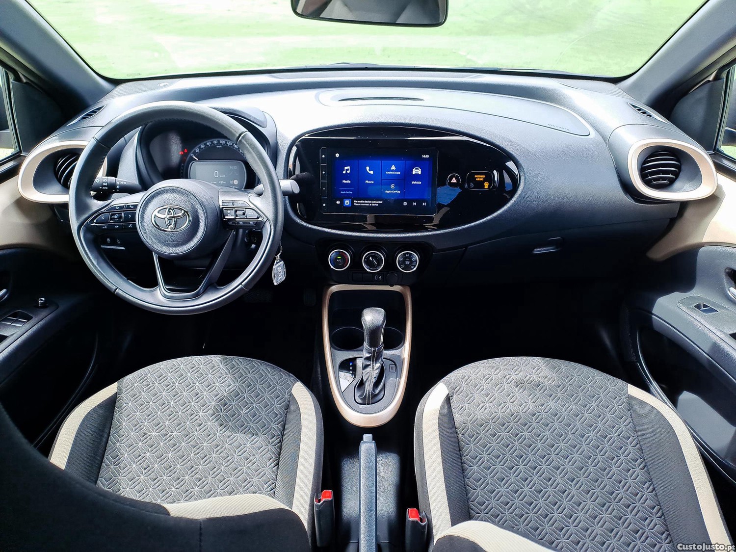 Toyota Aygo X 1.0 VVT-I 72CV GASOLINA 2025 — fotografia 13