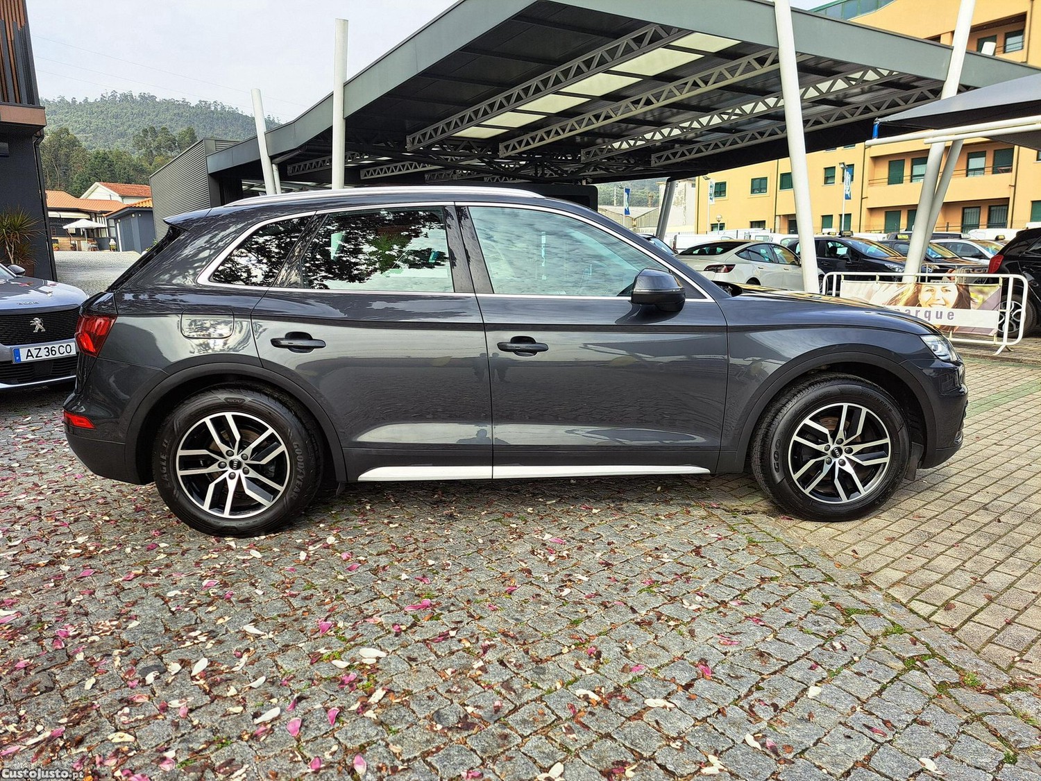 Audi Q5 2.0 TDi Advance - 17 — photo 3