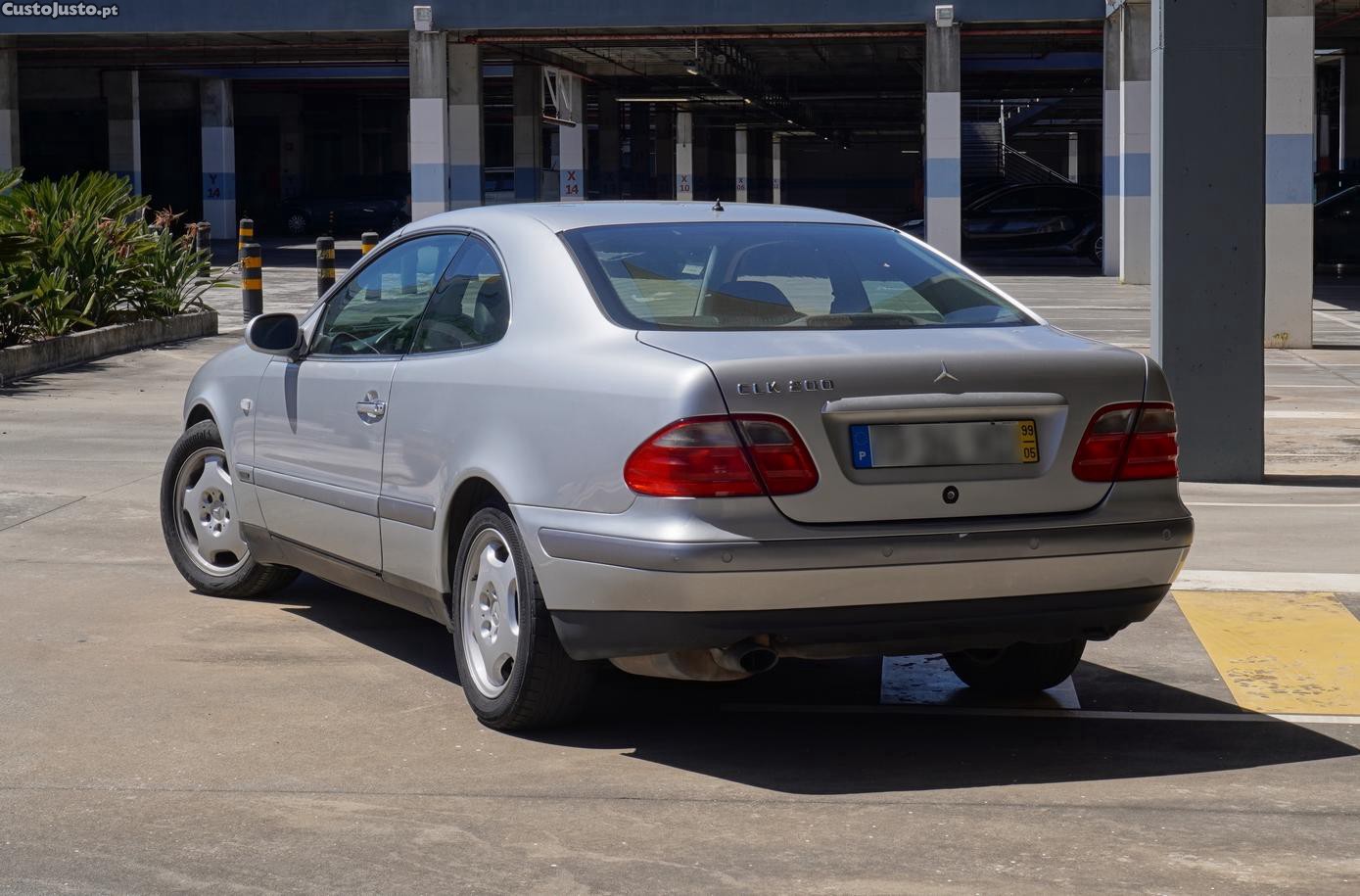 Mercedes-Benz Classe CLK Elegance — fotografia 8