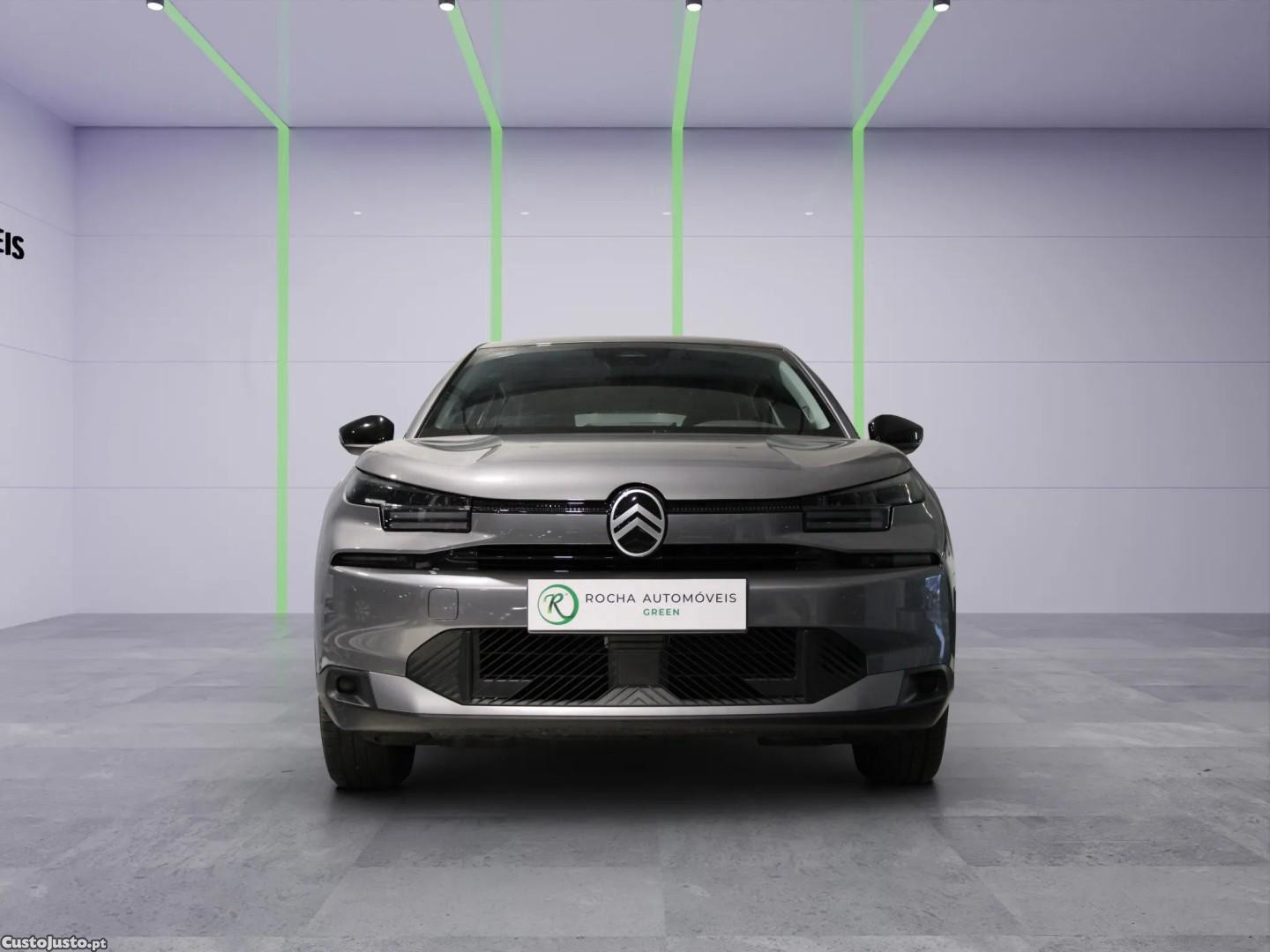 Citroën e-C4 50 kWh Plus — fotografia 13