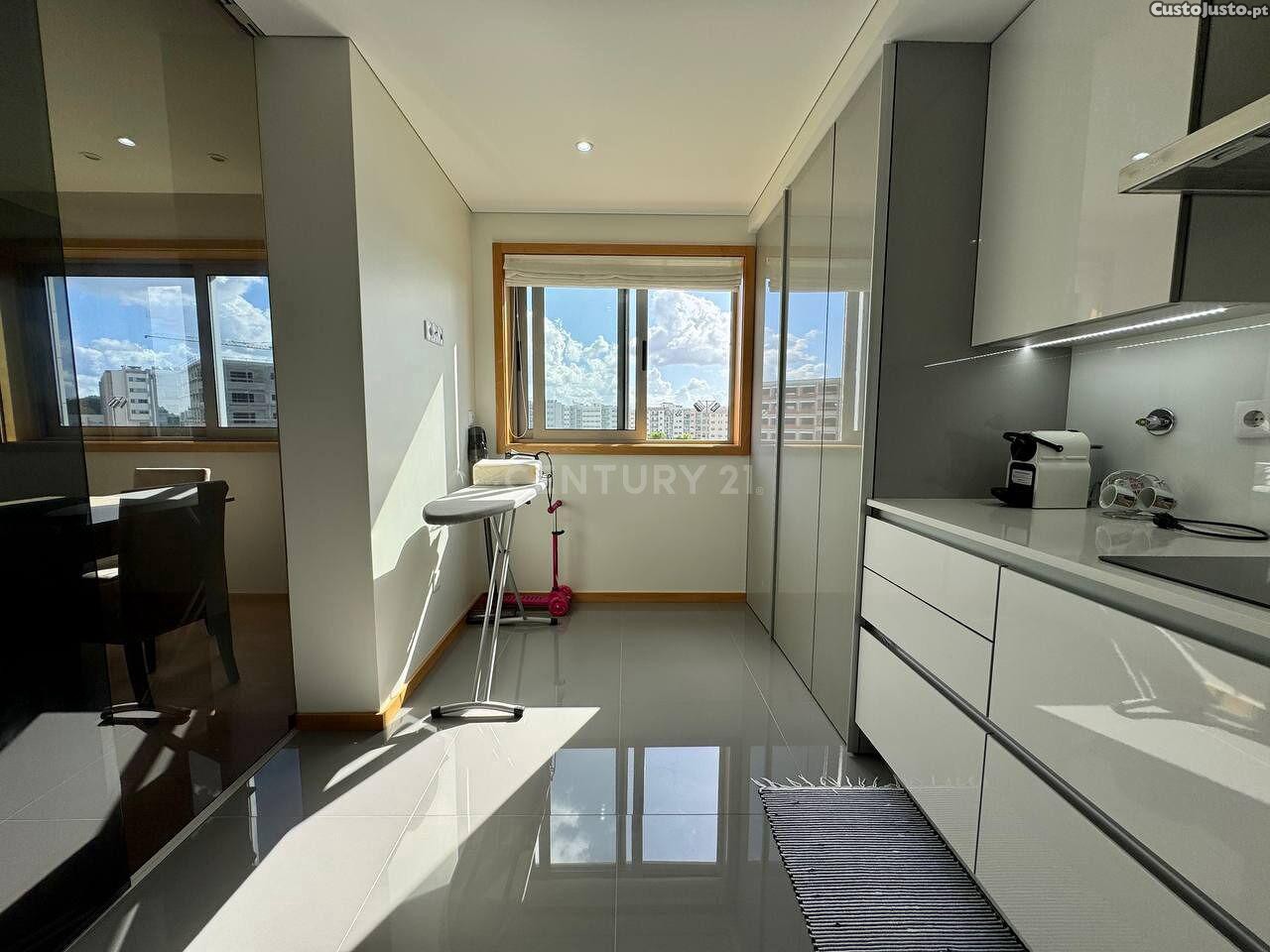 Apartamento T2 98m2