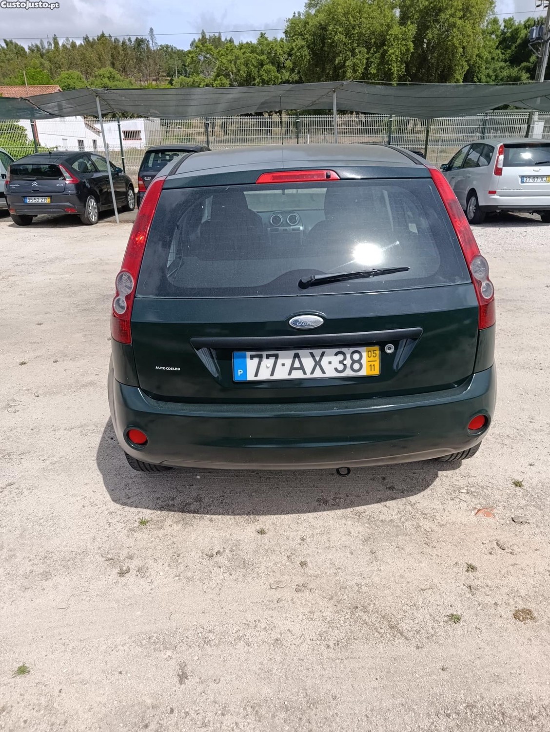 Ford Fiesta 1.4cdti — fotografia 2