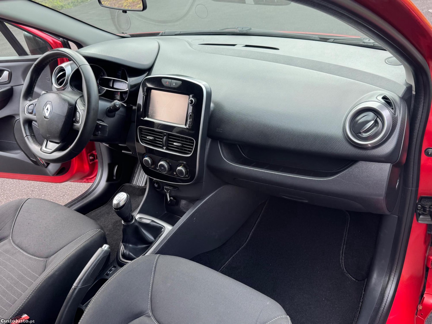 Renault Clio Full Extras Gasolina C/Nova — fotografia 7