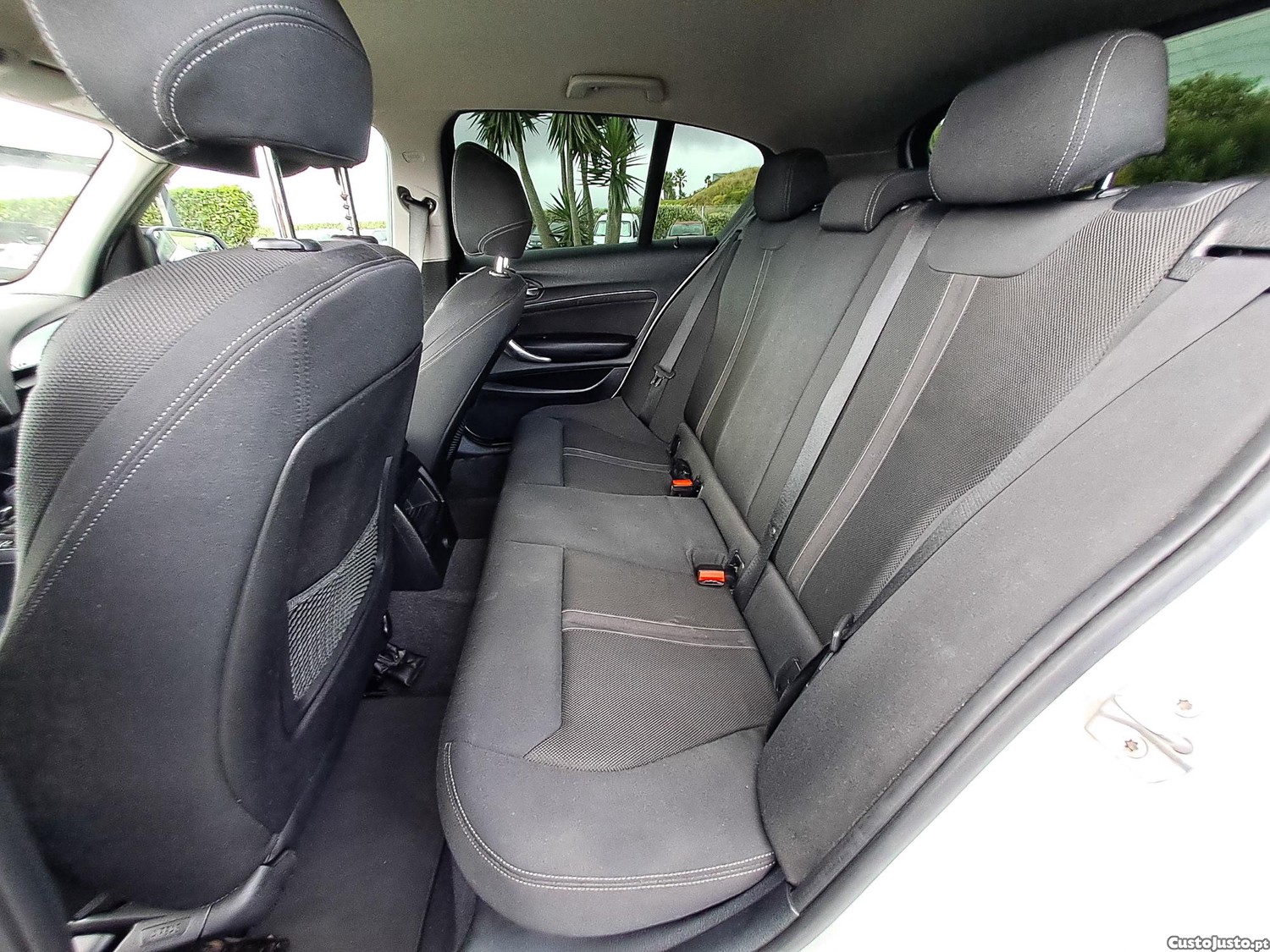 BMW 116 D EFFECIENT DYNAMICS CV DIESEL 2016 — fotografia 2