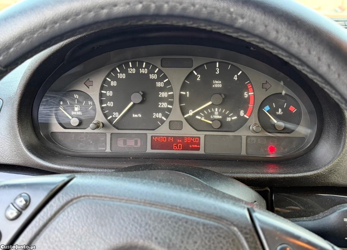 BMW 320 d — fotografia 4