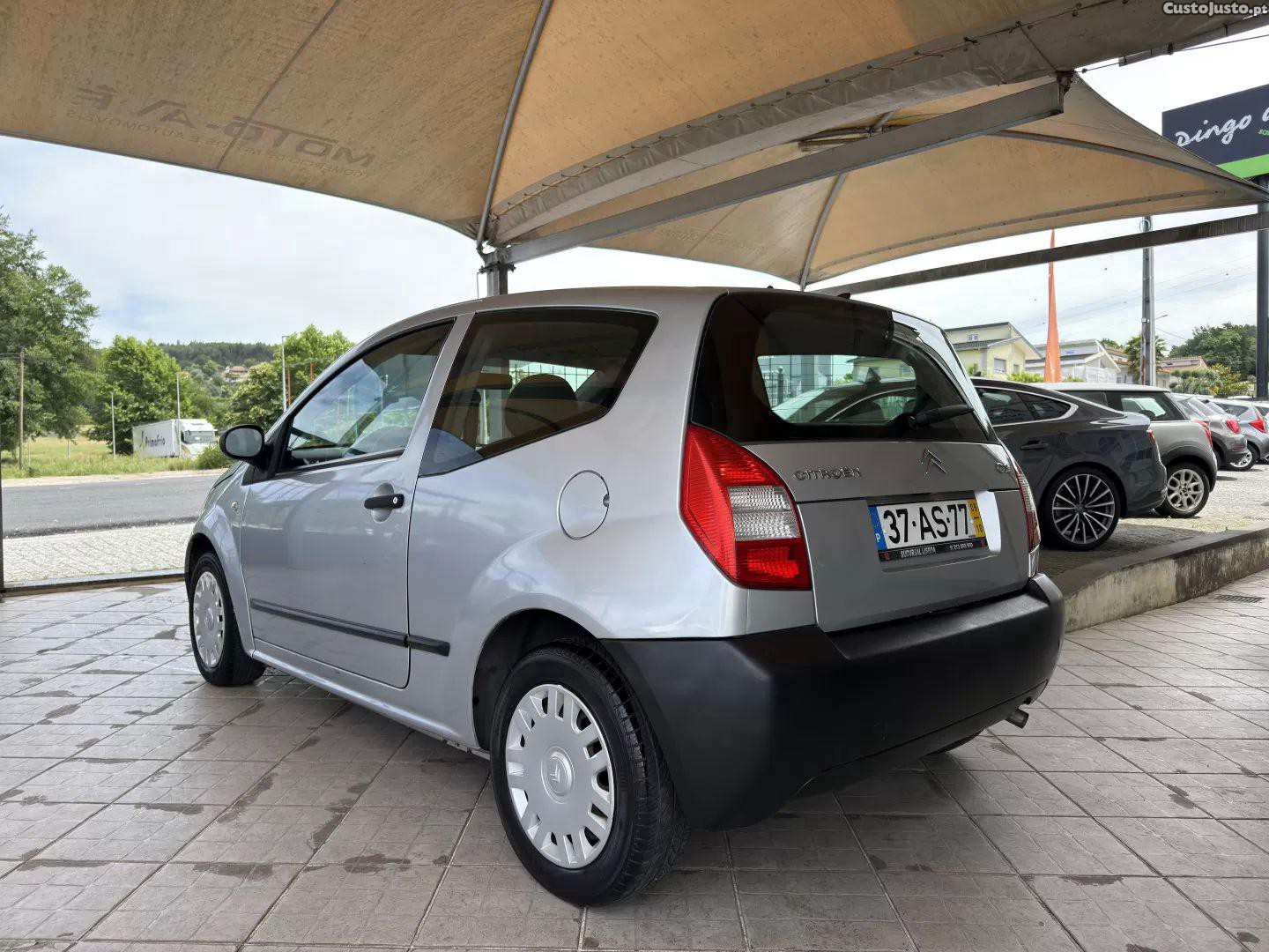 Citroën C2 1.1 — fotografia 16