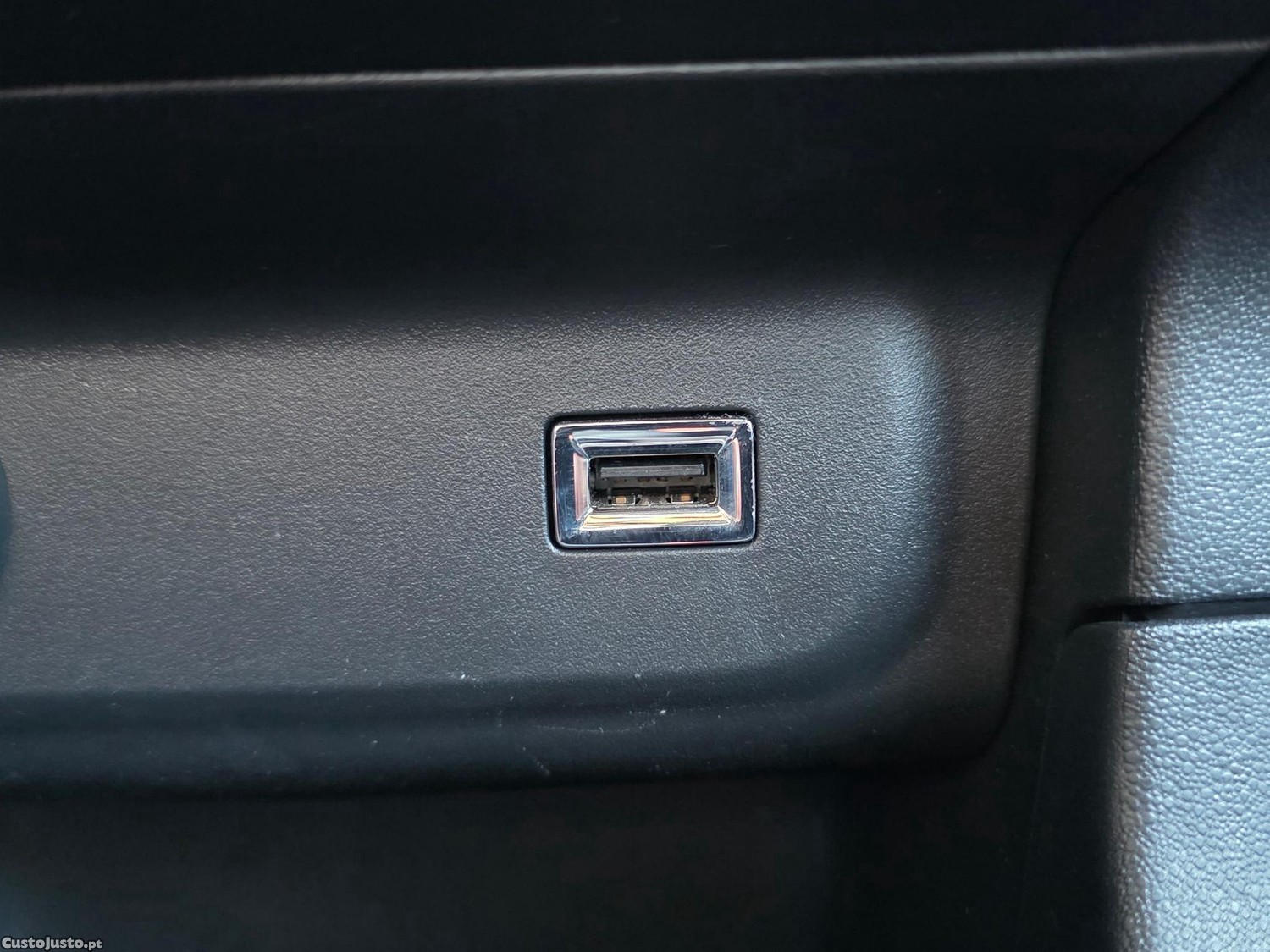 Citroën C3 1.2 PureTech Plus — fotografia 9